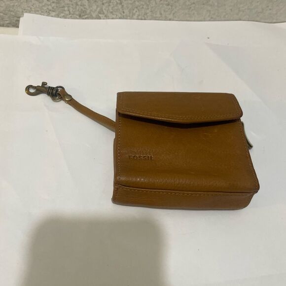 Fossil  Leather Wallet Bi-Fold Snap Zipper Credit Card ID Holder - Picture 3 of 9